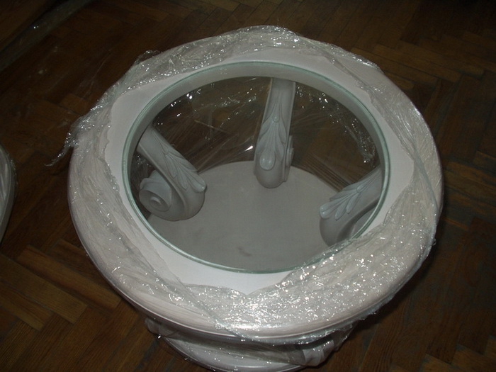 журнальный столик